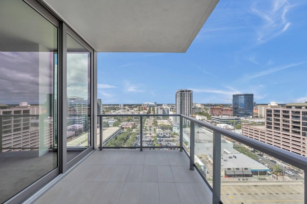 Image 19 of 37 For 301 1st Street S 1704