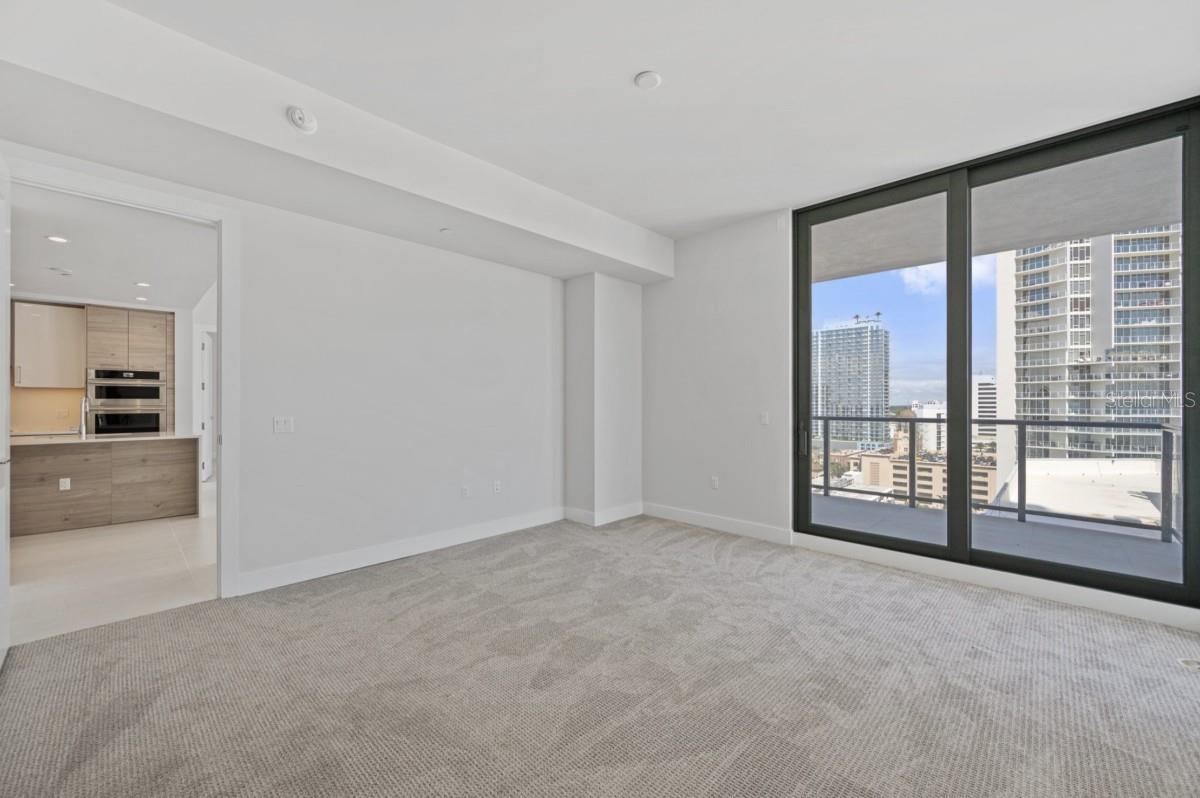 Image 27 of 37 For 301 1st Street S 1704