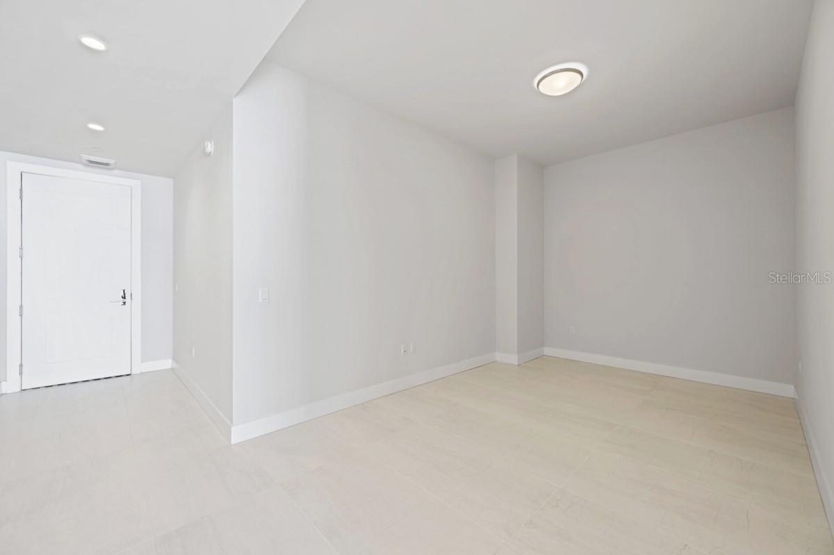 Image 31 of 37 For 301 1st Street S 1704