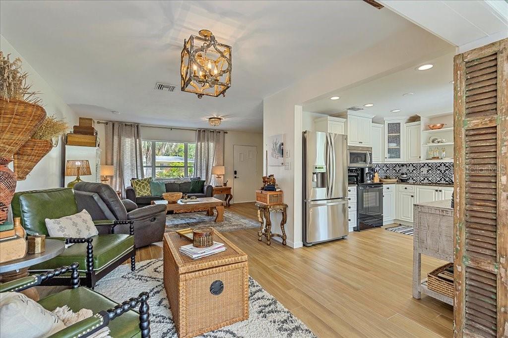 Image 13 of 50 For 3018 Browning Street