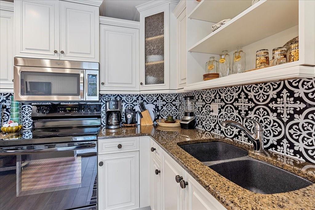 Image 17 of 50 For 3018 Browning Street