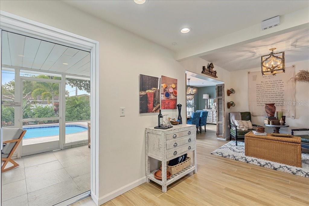 Image 23 of 50 For 3018 Browning Street