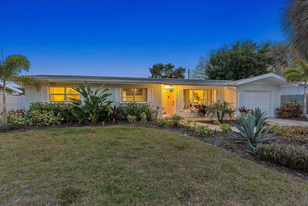 Image 4 of 50 For 3018 Browning Street