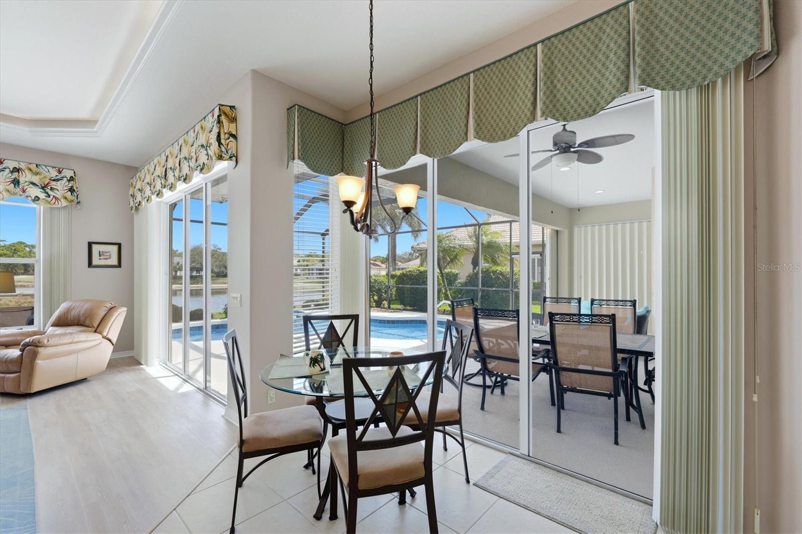 Image 16 of 85 For 811 Amaryllis Lane