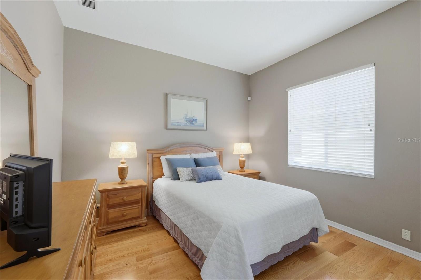 Image 29 of 85 For 811 Amaryllis Lane