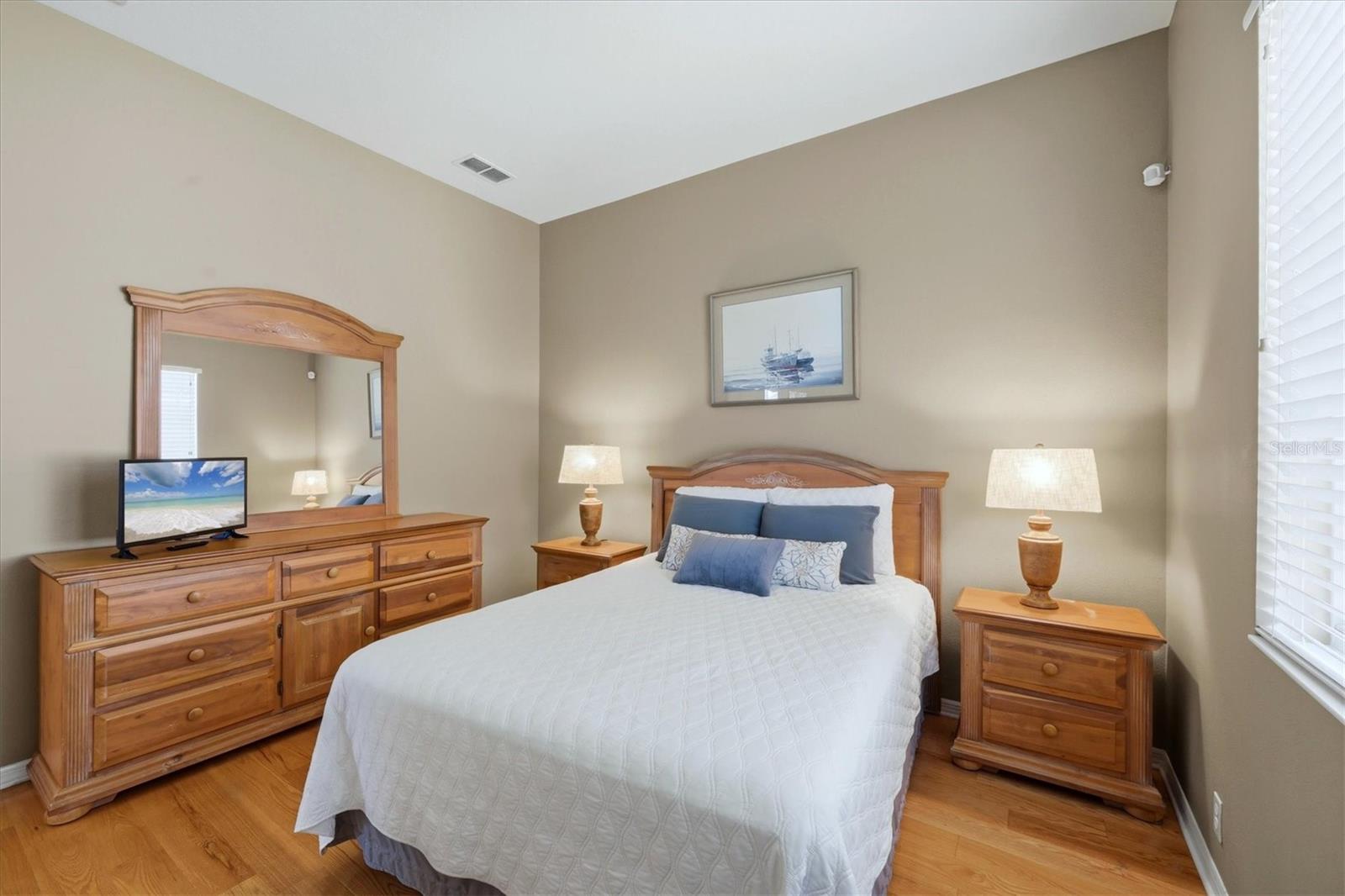 Image 30 of 85 For 811 Amaryllis Lane