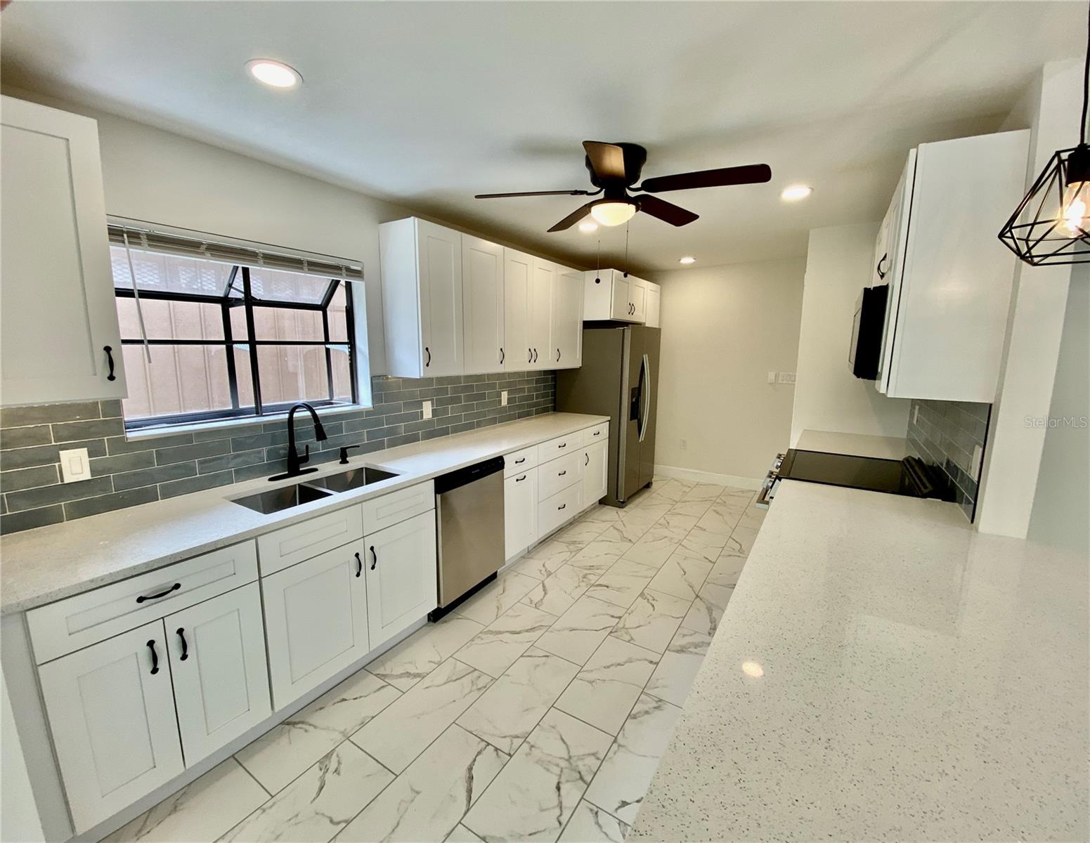 Image 10 of 38 For 1305 Water Oak Way N