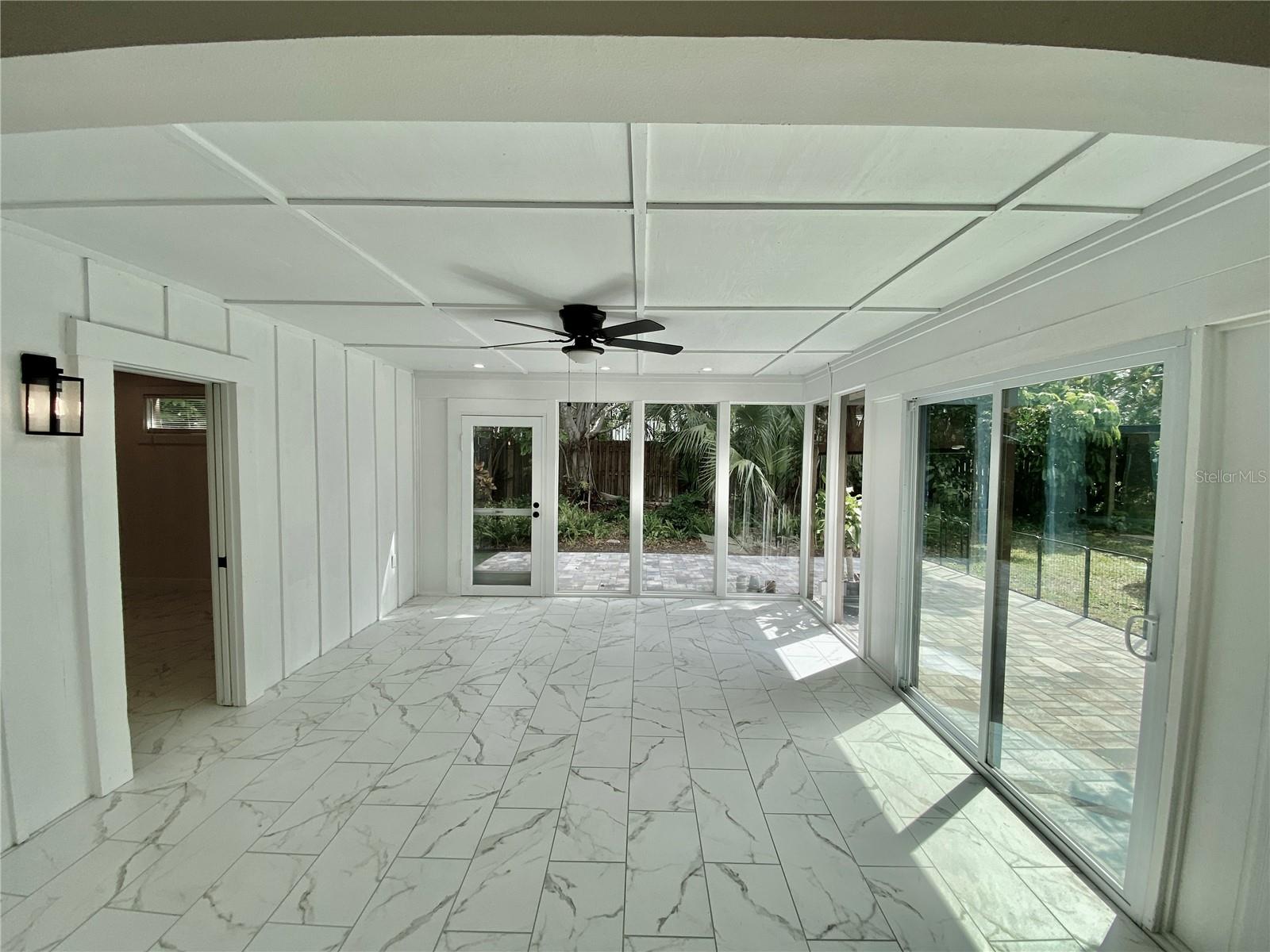 Image 17 of 38 For 1305 Water Oak Way N