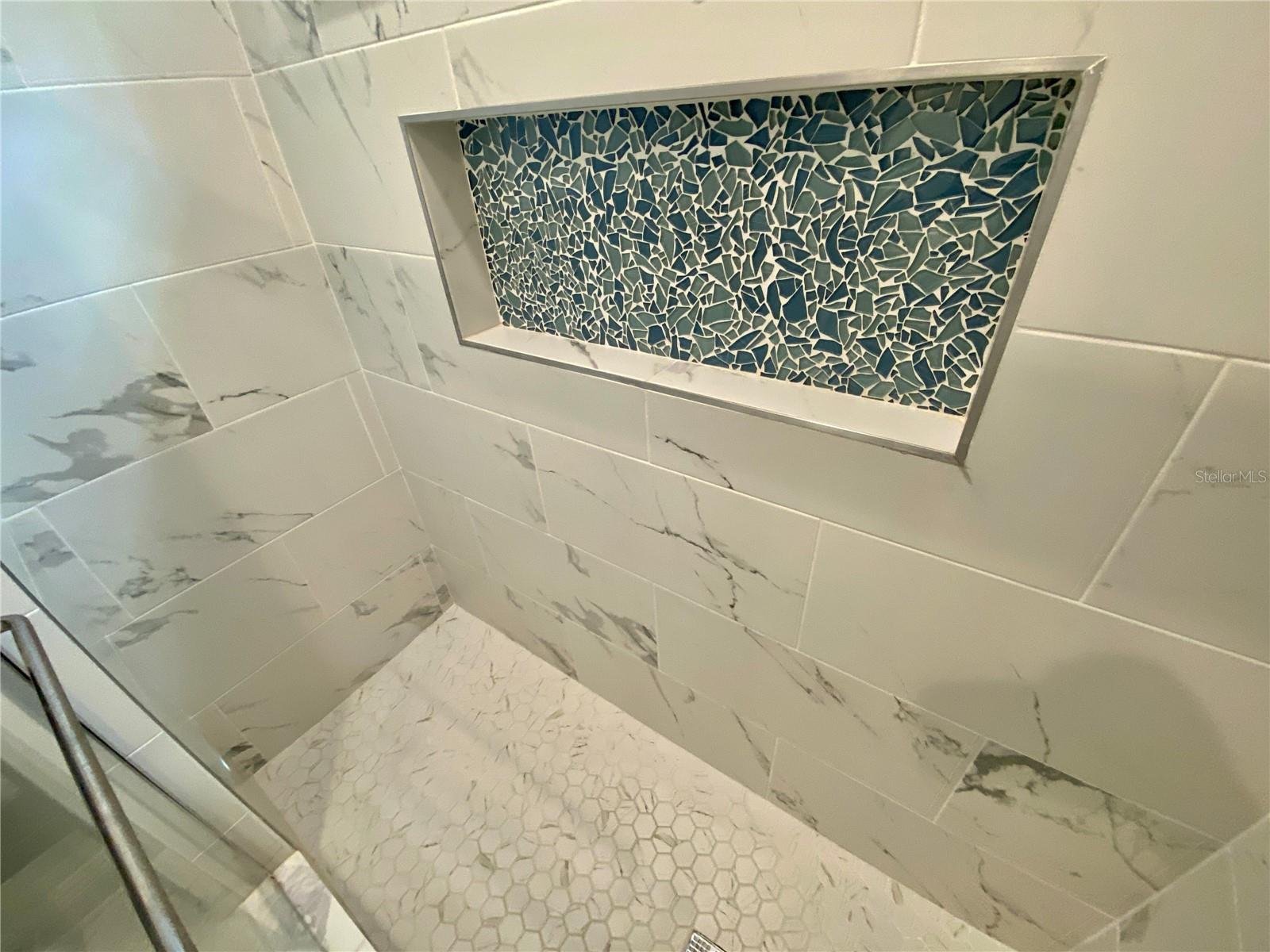 Image 22 of 38 For 1305 Water Oak Way N