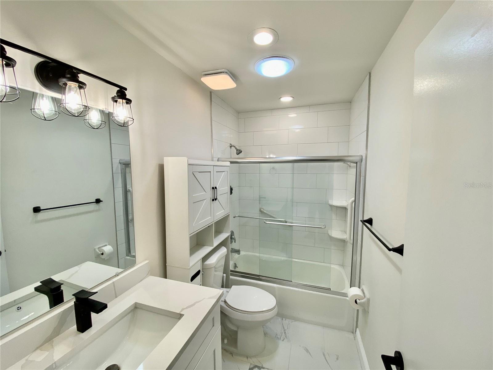 Image 27 of 38 For 1305 Water Oak Way N