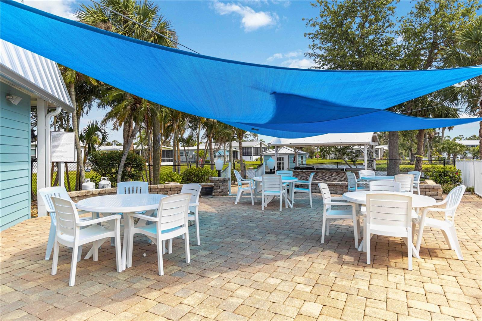 Image 29 of 32 For 10303 Burnt Store Road 14