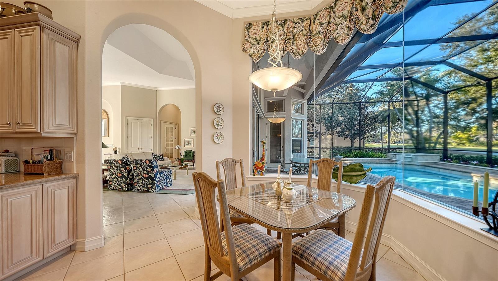 Image 30 of 91 For 480 Oriskany Court