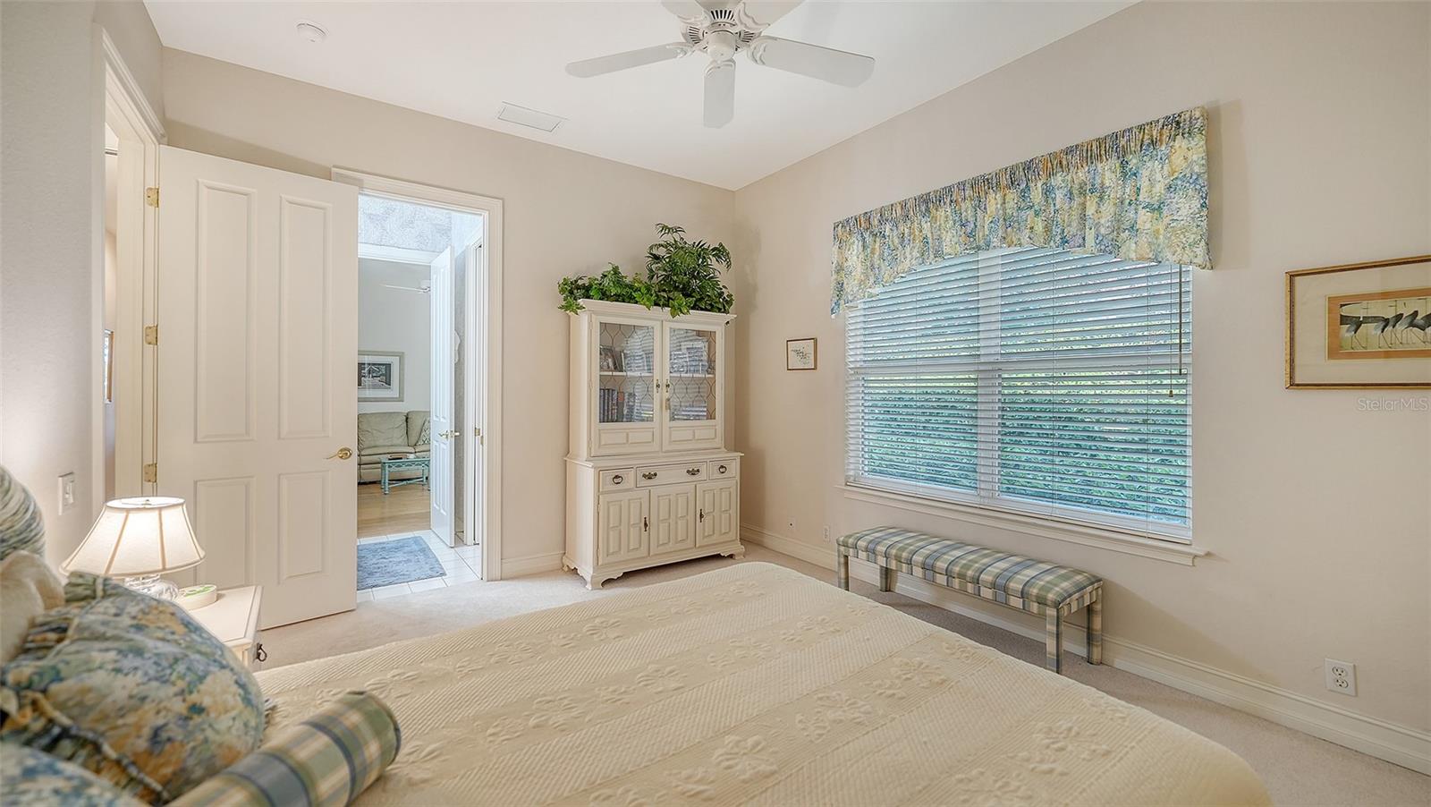 Image 46 of 91 For 480 Oriskany Court