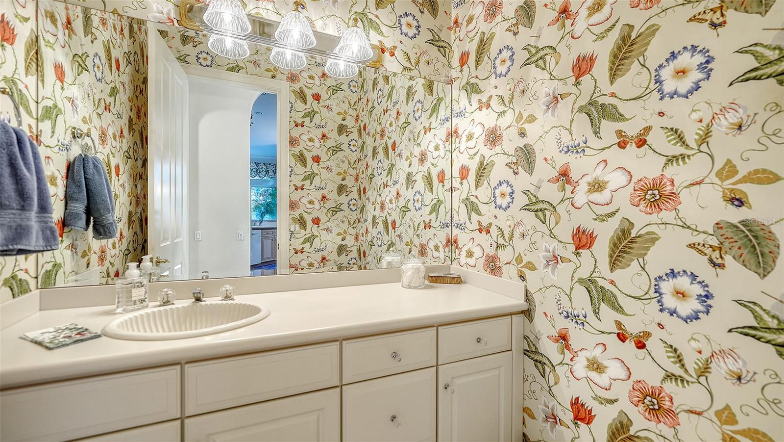 Image 50 of 91 For 480 Oriskany Court