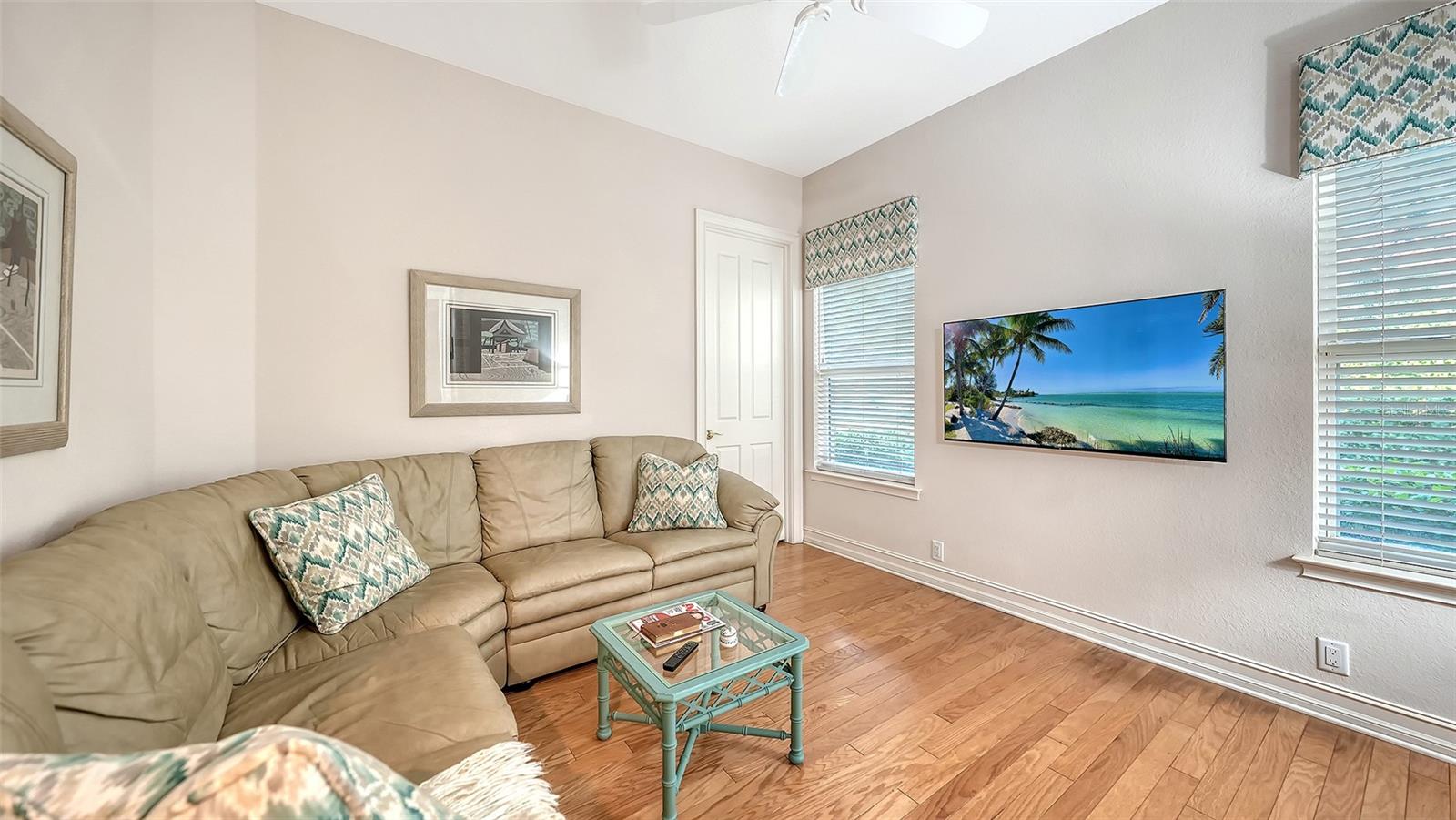 Image 51 of 91 For 480 Oriskany Court