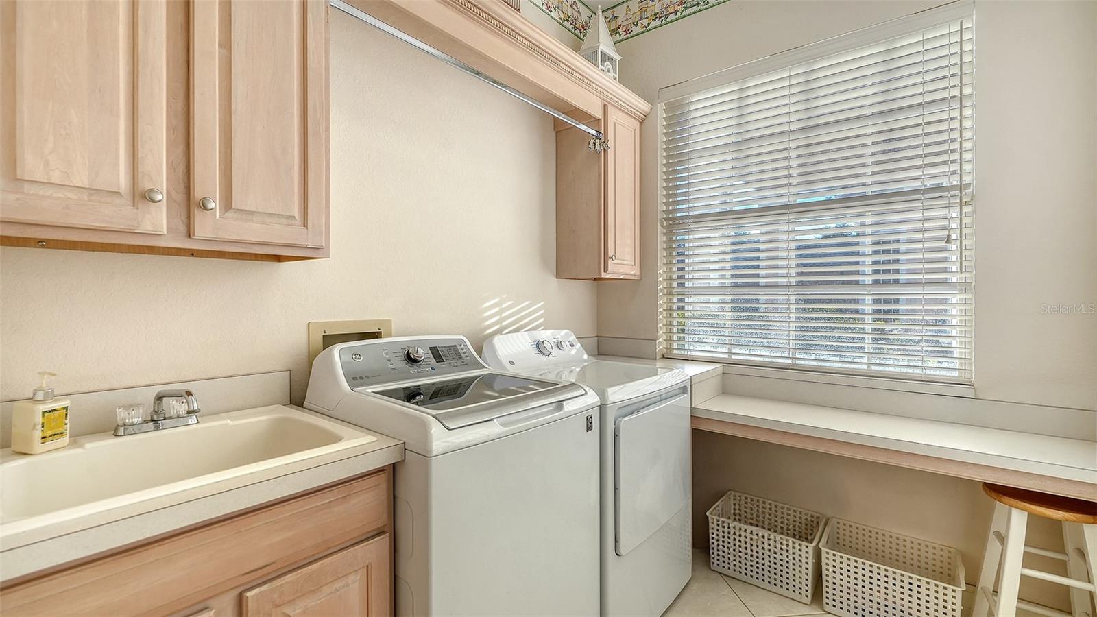 Image 56 of 91 For 480 Oriskany Court