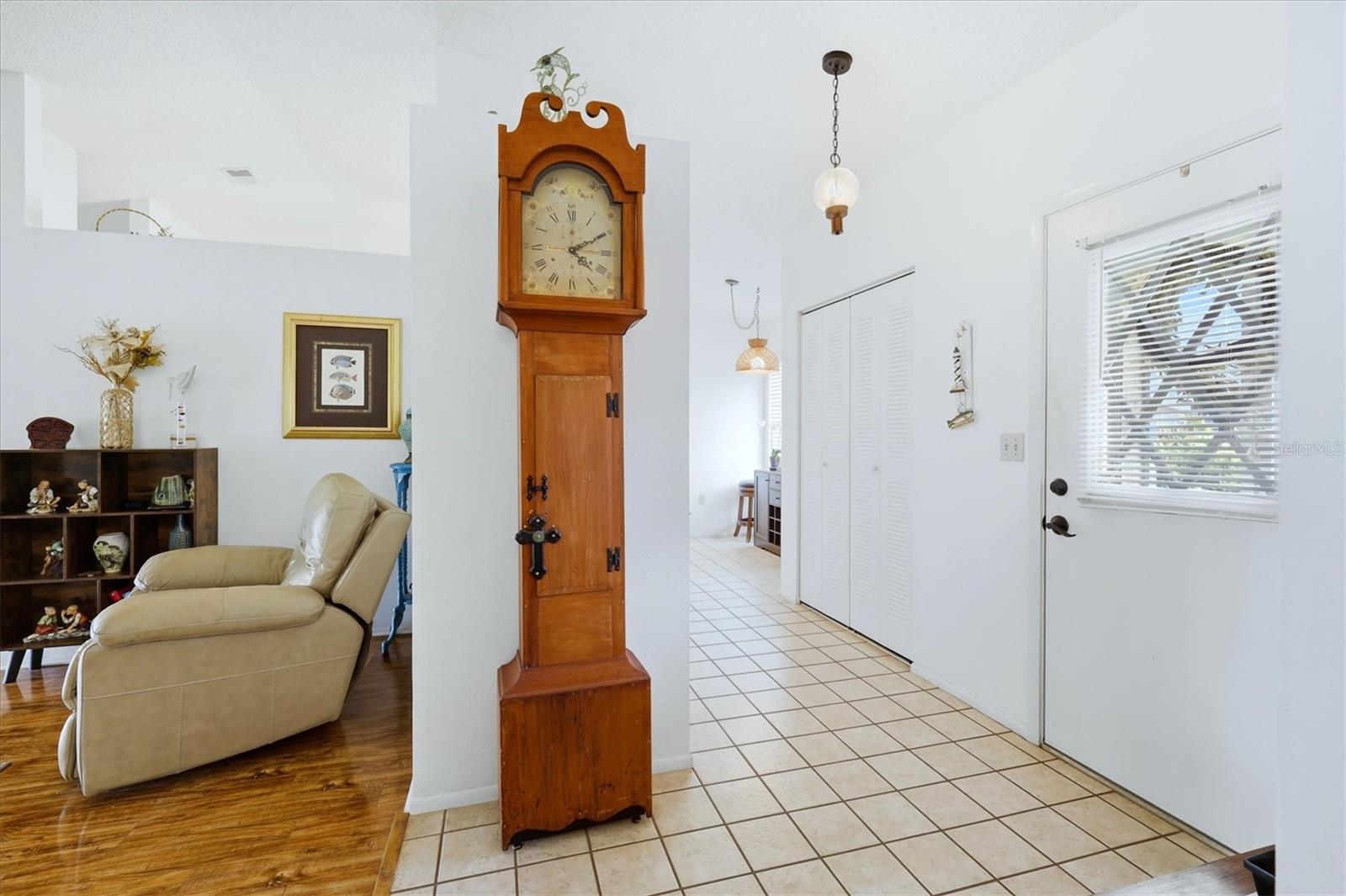 Image 5 of 32 For 3102 40th Street W