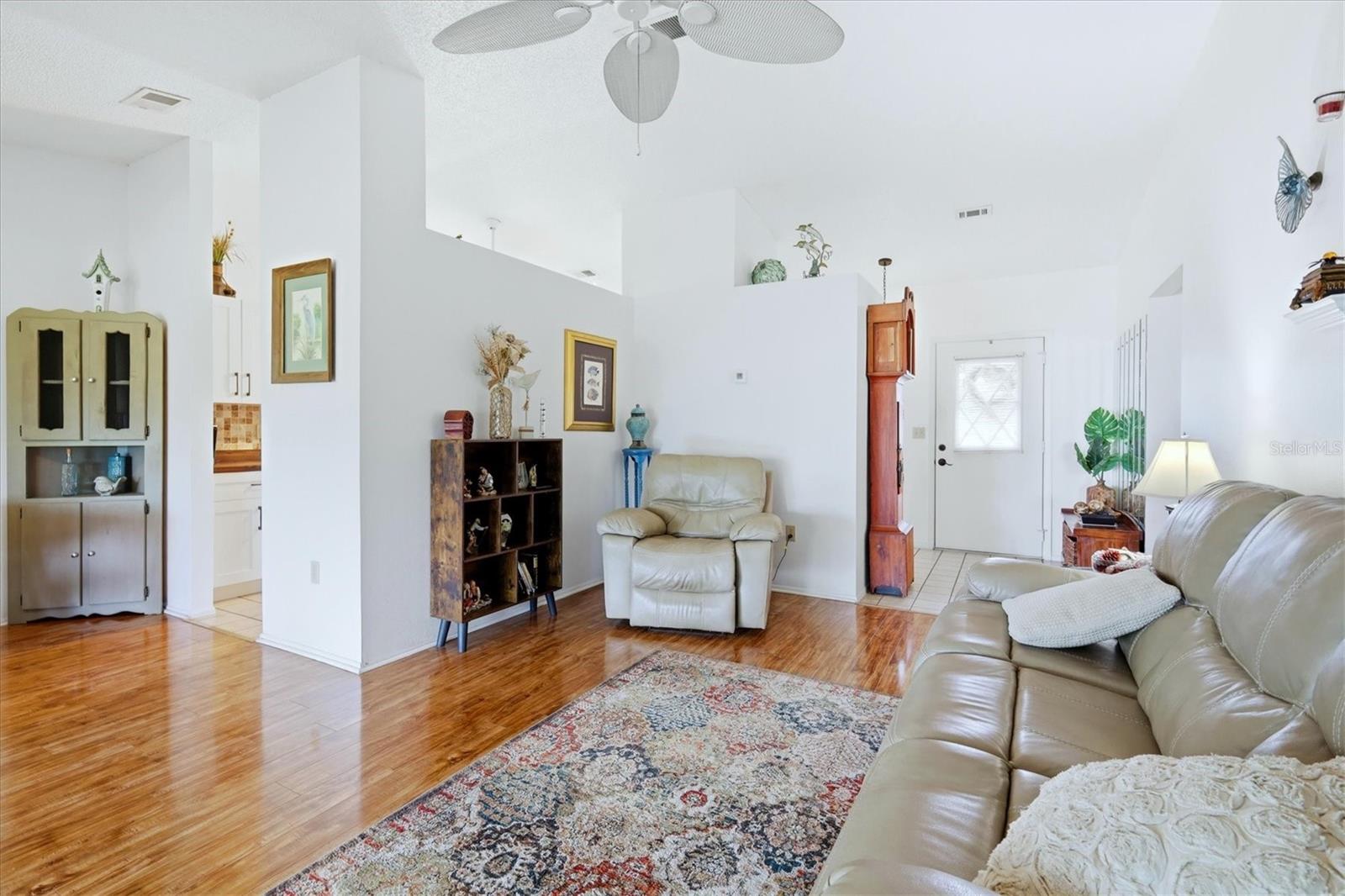 Image 7 of 32 For 3102 40th Street W