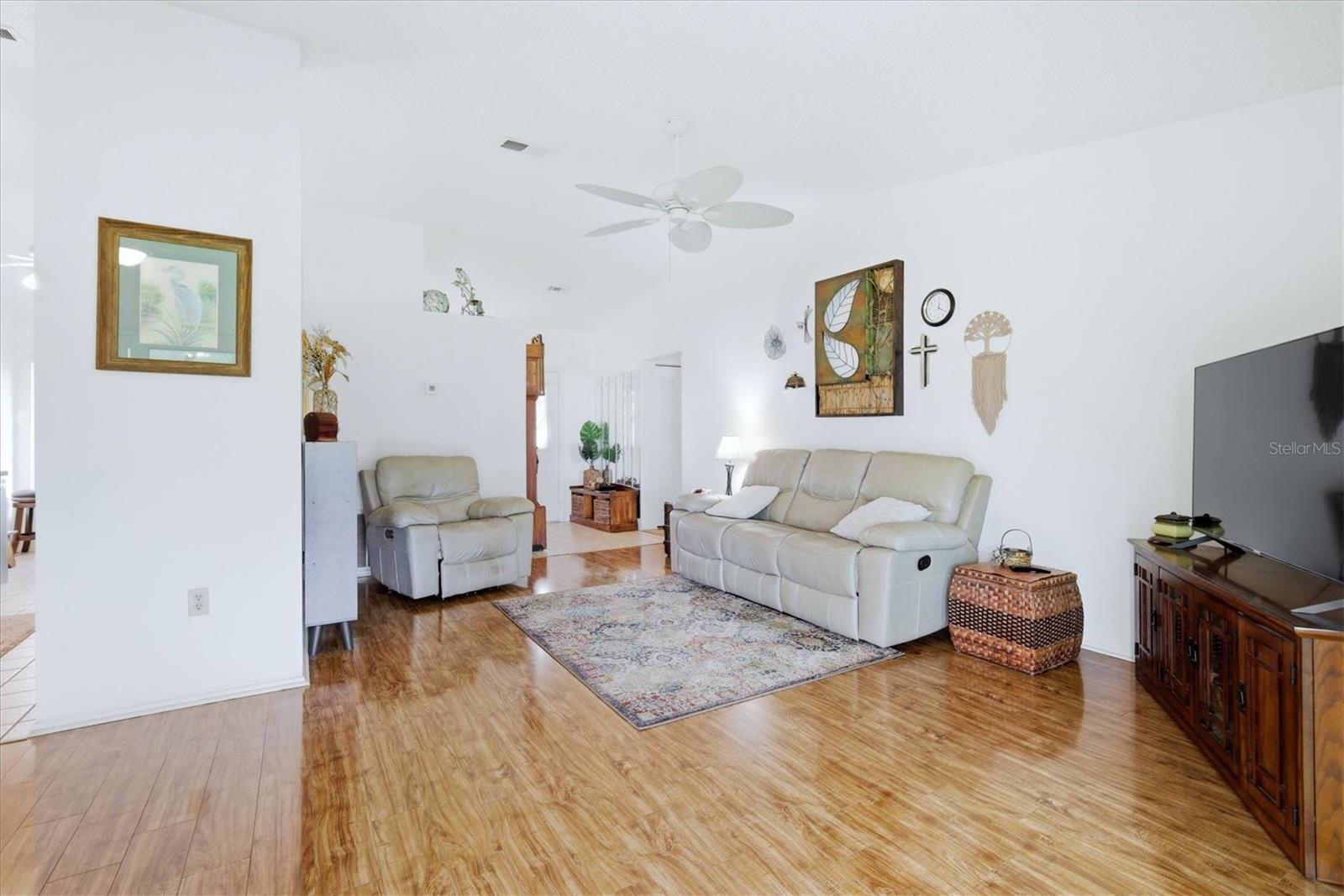 Image 8 of 32 For 3102 40th Street W