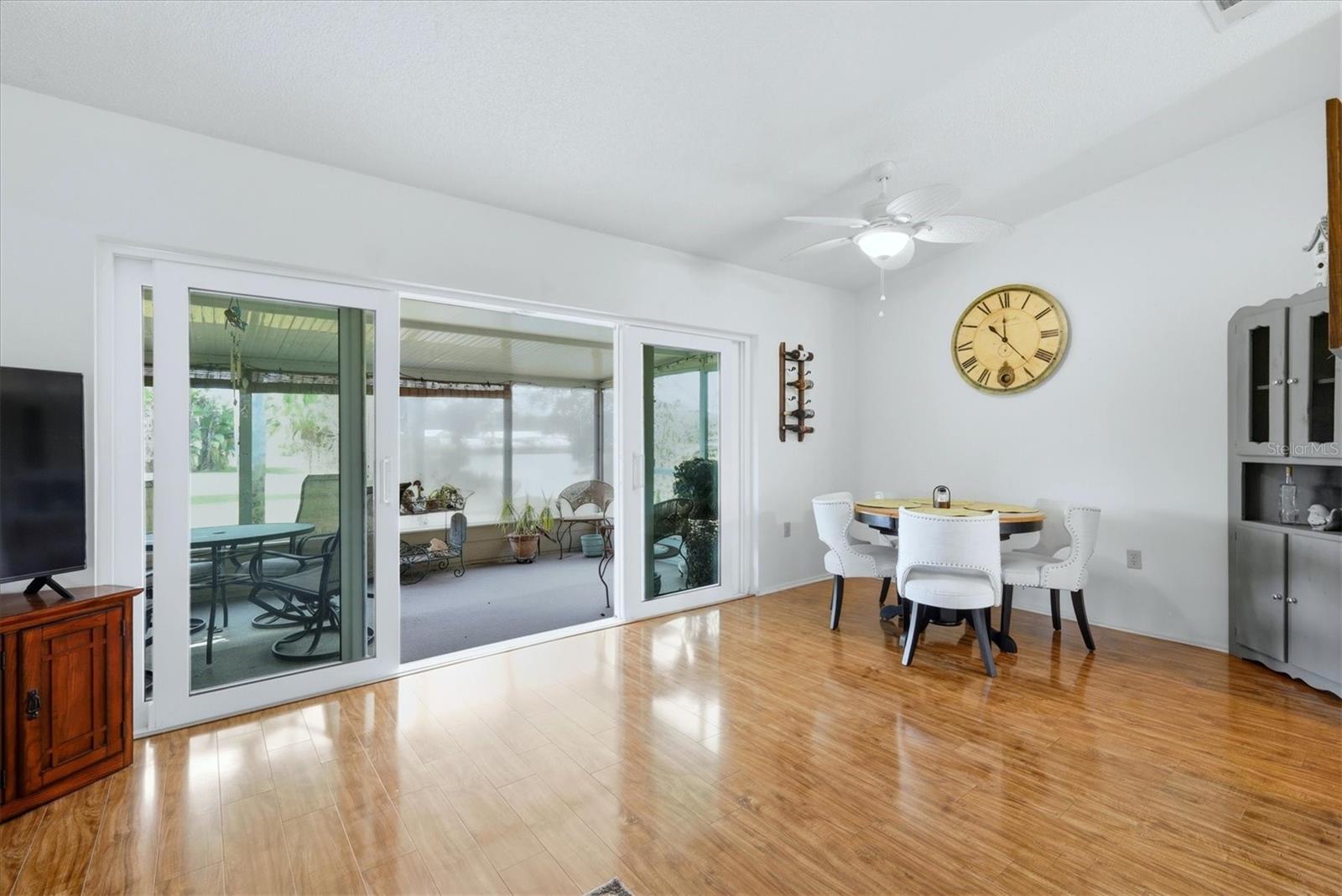 Image 9 of 32 For 3102 40th Street W