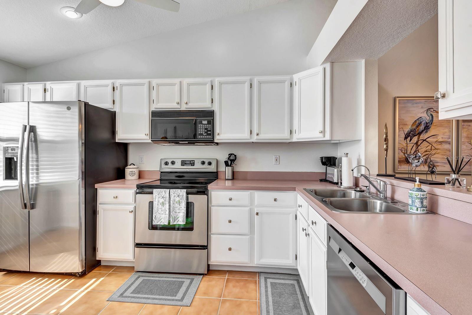 Image 6 of 25 For 2901 64th Street W 101