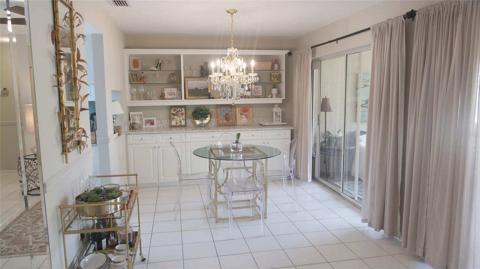 Image 10 of 25 For 5223 Villa Majorca Court 29