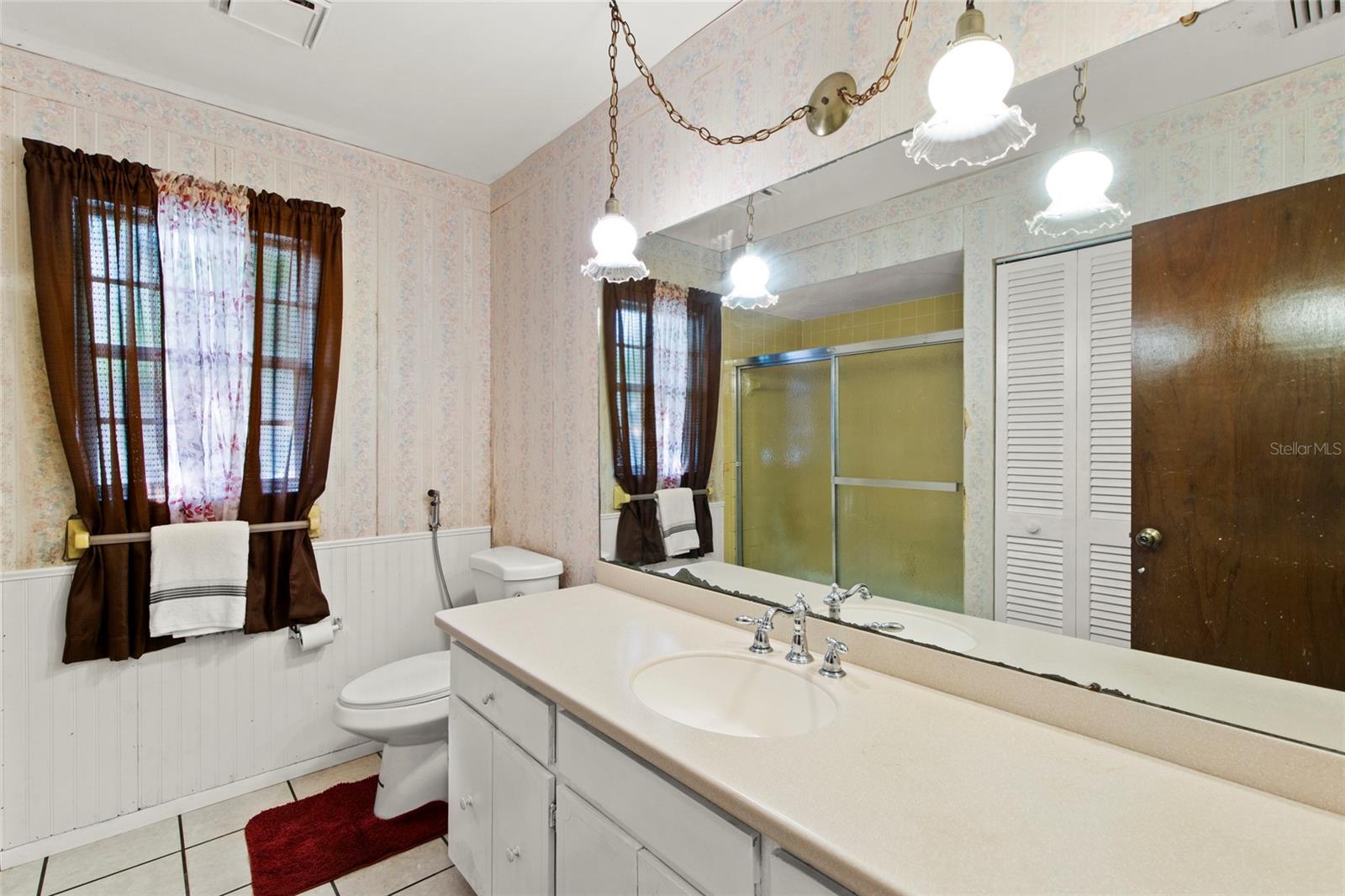 Image 13 of 25 For 2804 27th Ave Dr