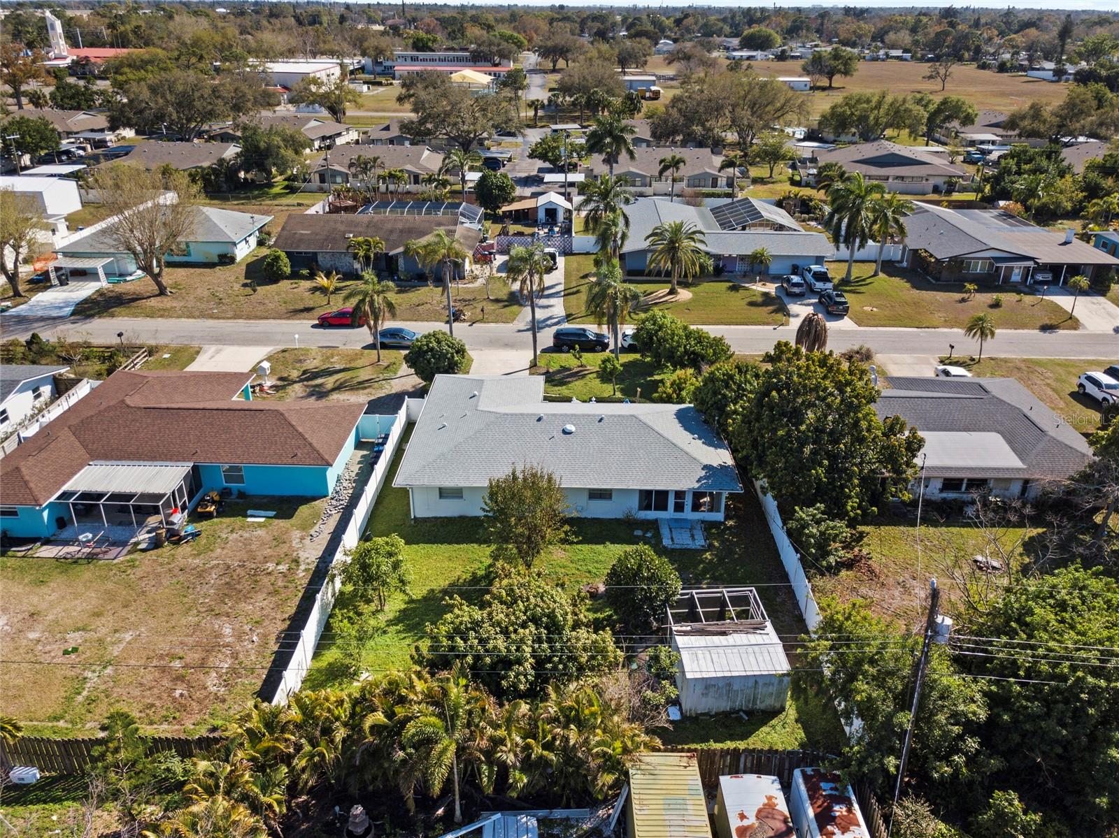 Image 19 of 25 For 2804 27th Ave Dr