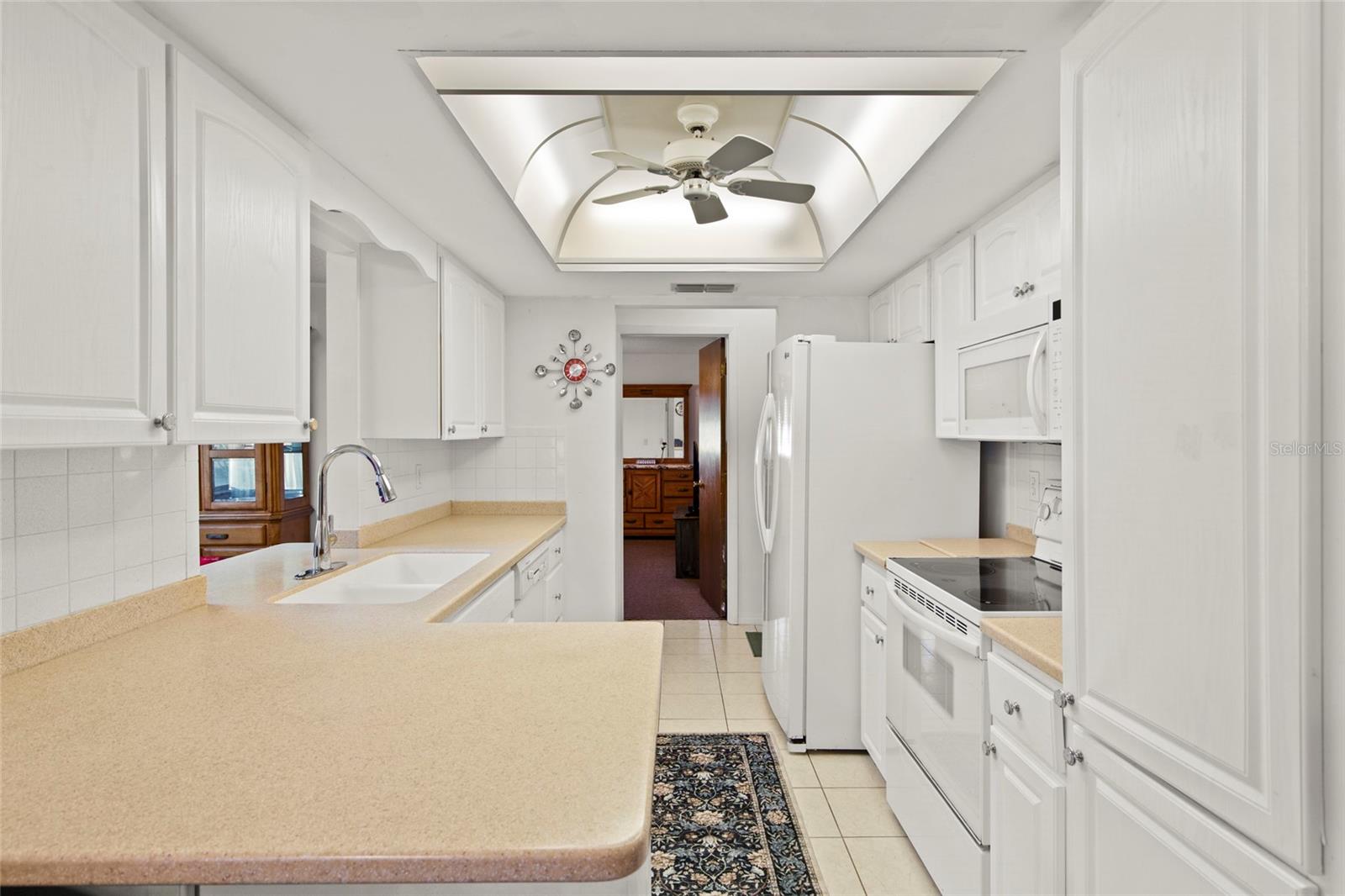 Image 2 of 25 For 2804 27th Ave Dr