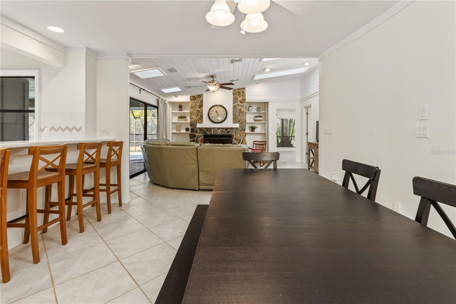 Image 16 of 52 For 4714 Elder Berry Drive