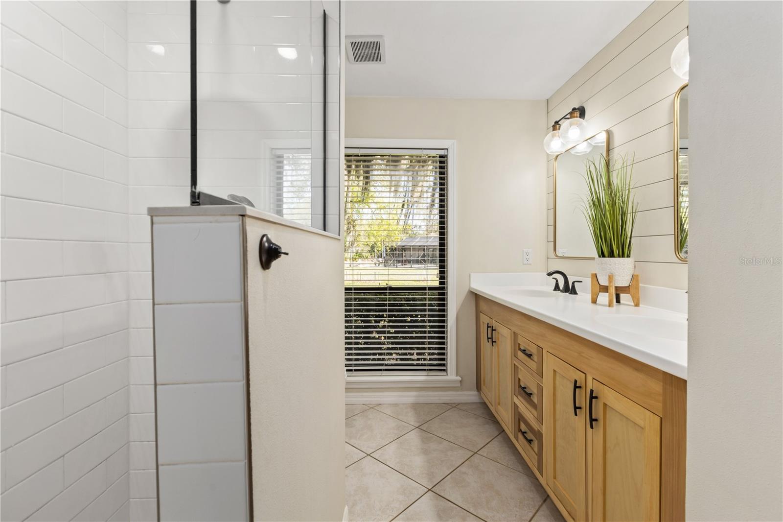 Image 34 of 52 For 4714 Elder Berry Drive