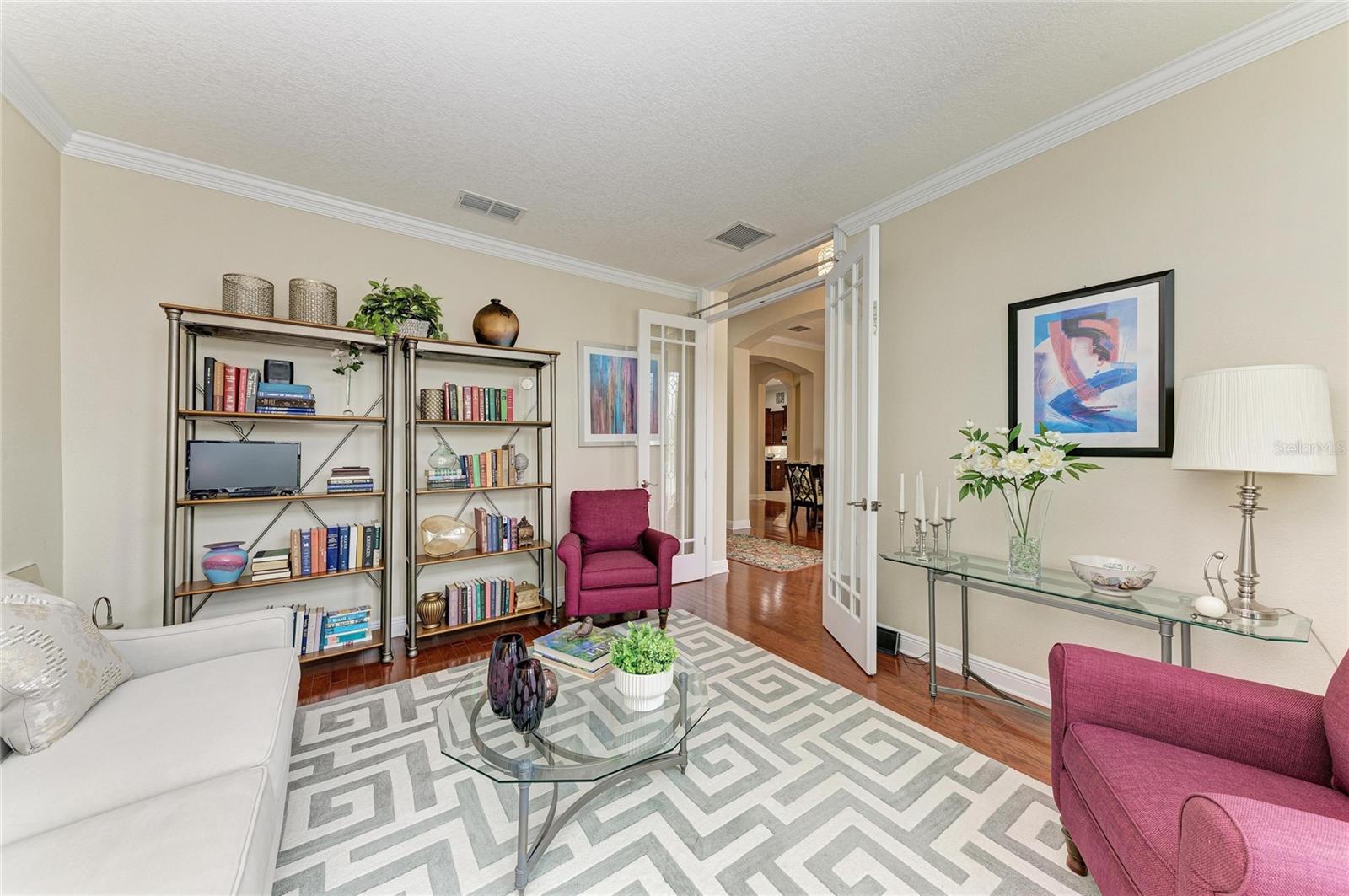 Image 10 of 75 For 302 Cockle Shell Loop