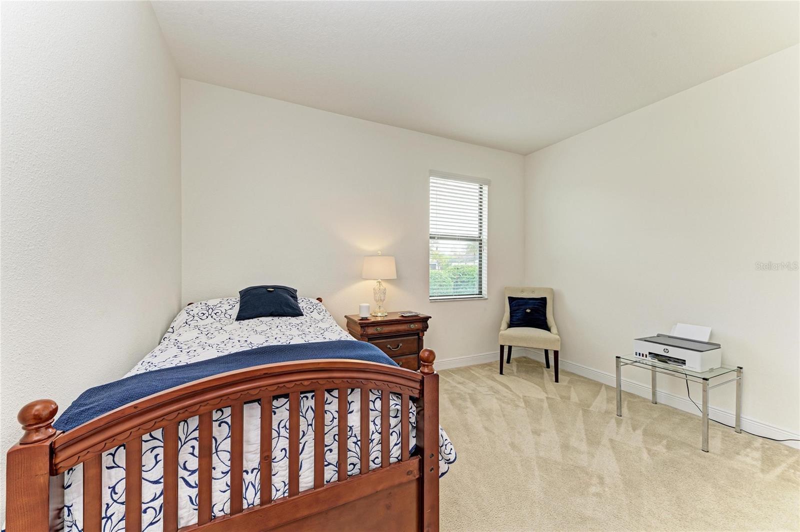 Image 46 of 75 For 302 Cockle Shell Loop