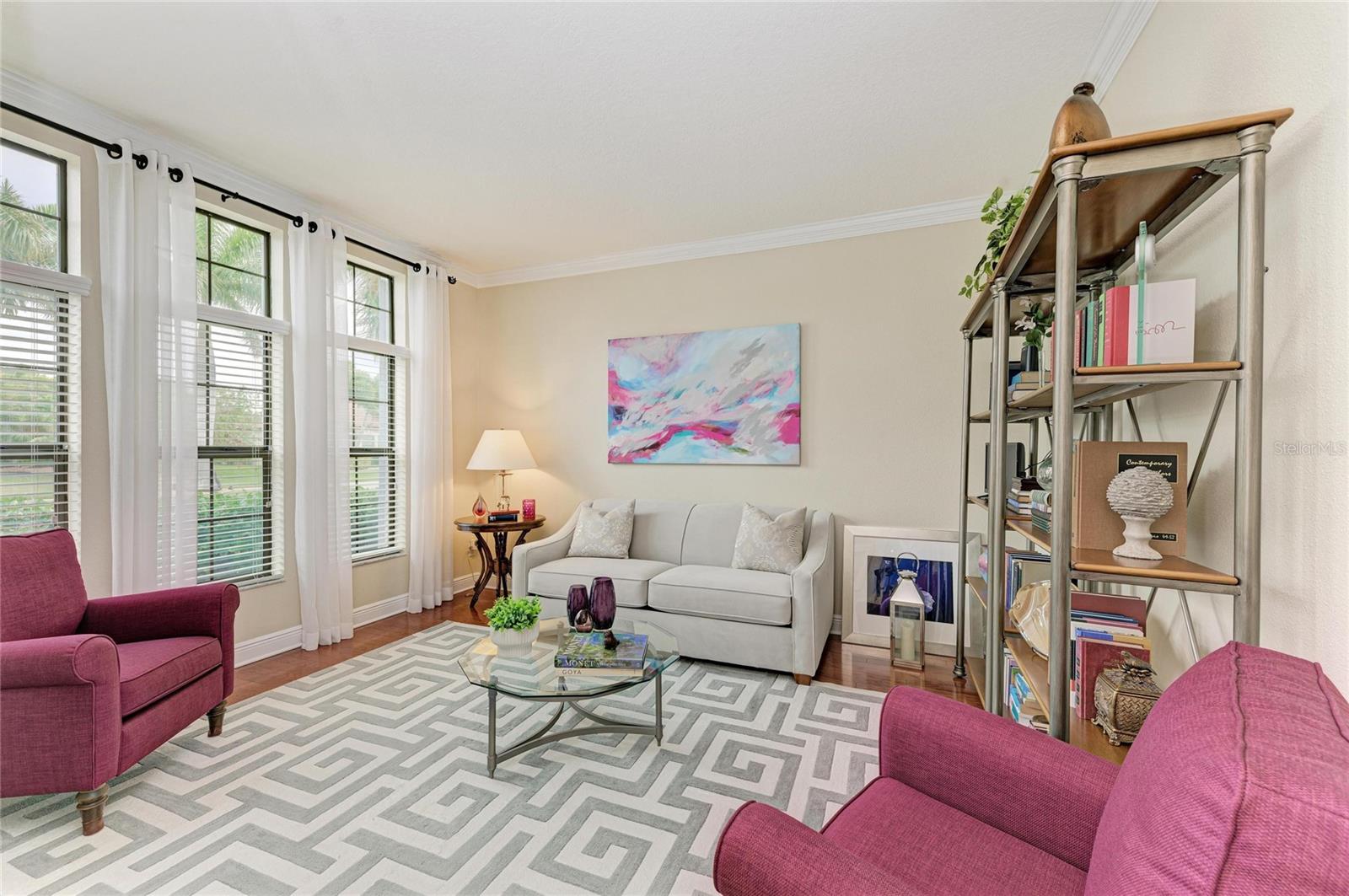 Image 8 of 75 For 302 Cockle Shell Loop