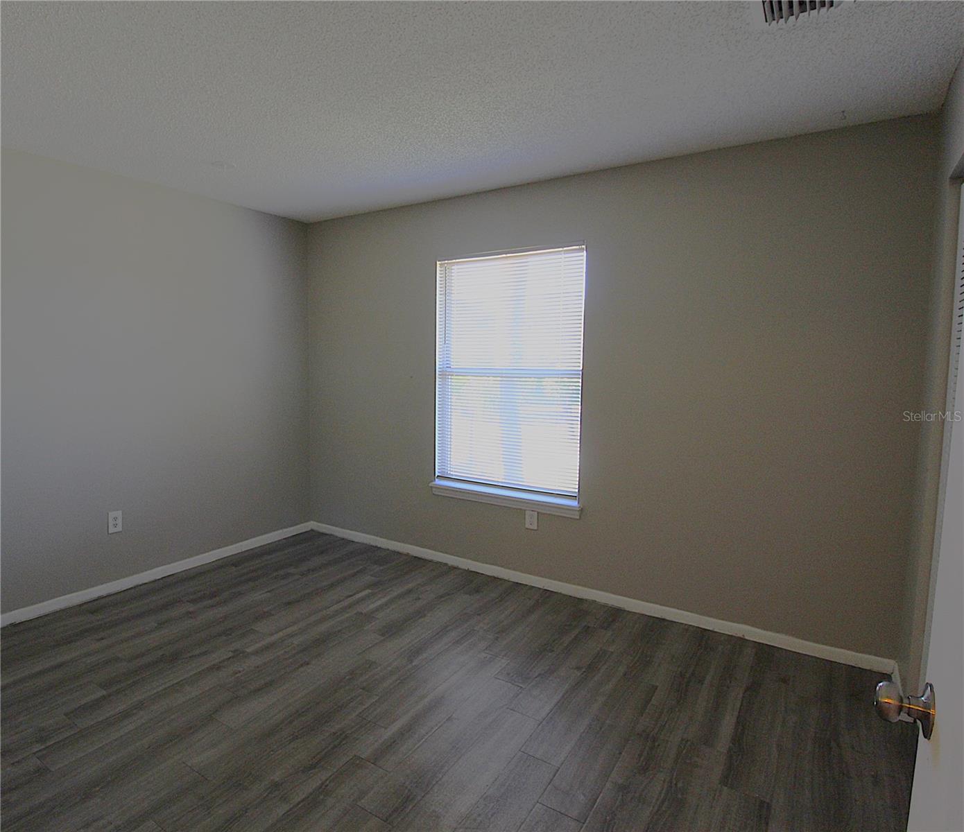 Image 12 of 24 For 8115 45th Court E 7