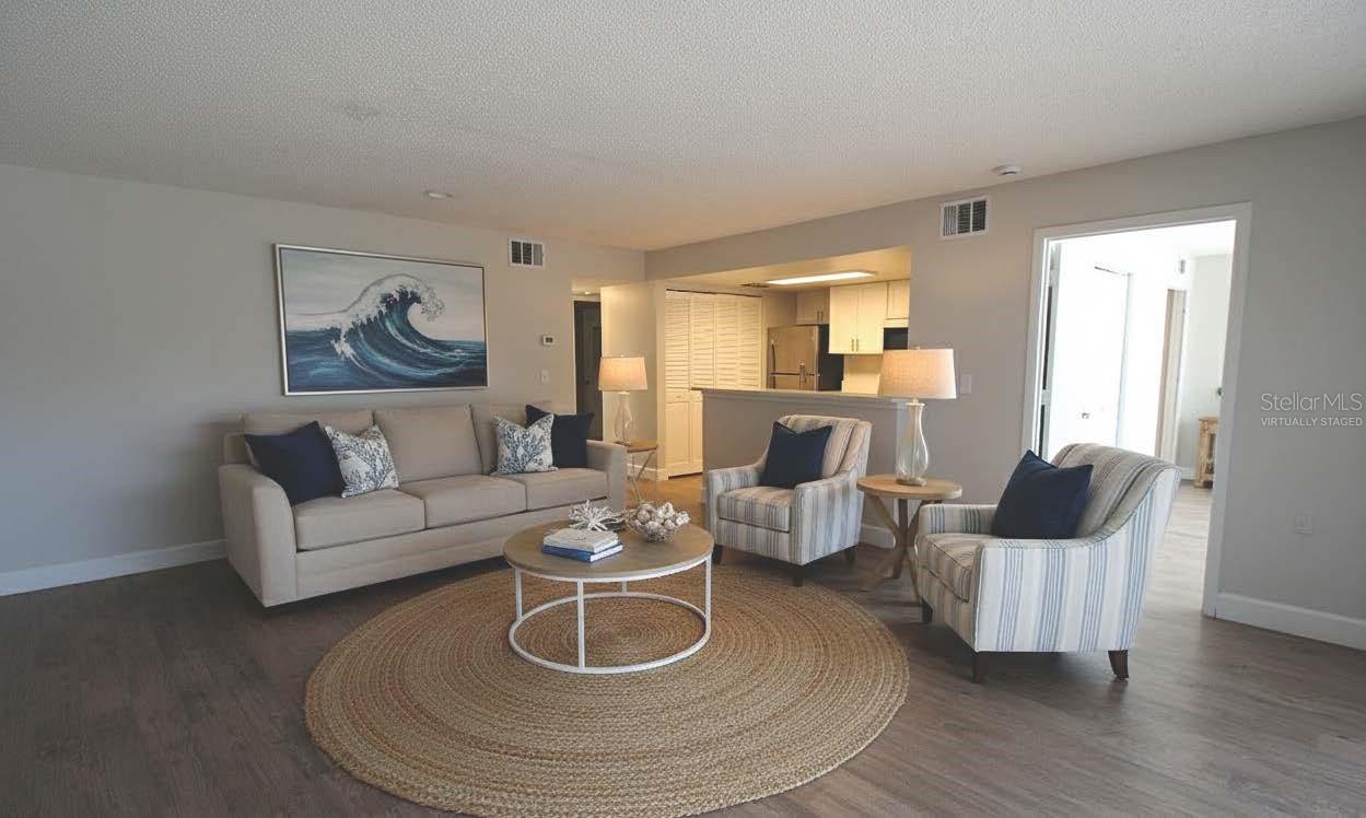 Image 3 of 24 For 8115 45th Court E 7