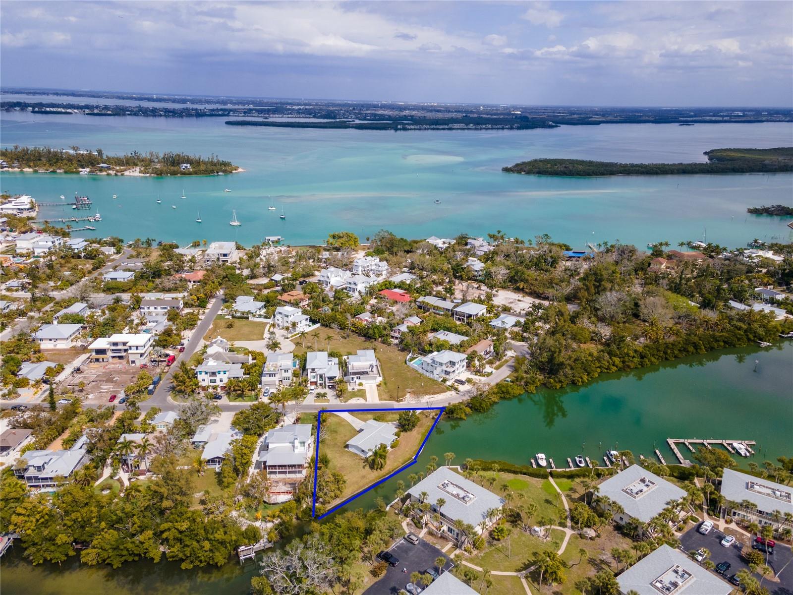 Image 22 of 41 For 6801 Longboat Drive S