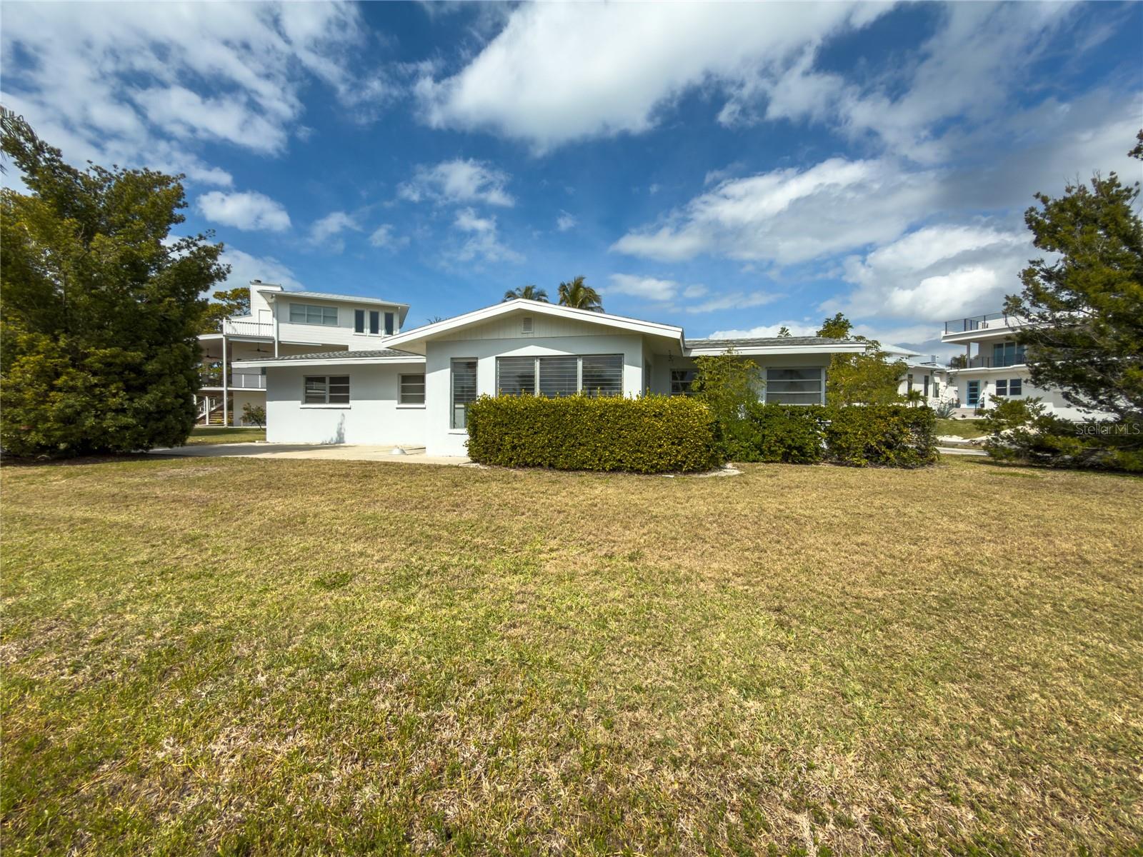 Image 29 of 41 For 6801 Longboat Drive S