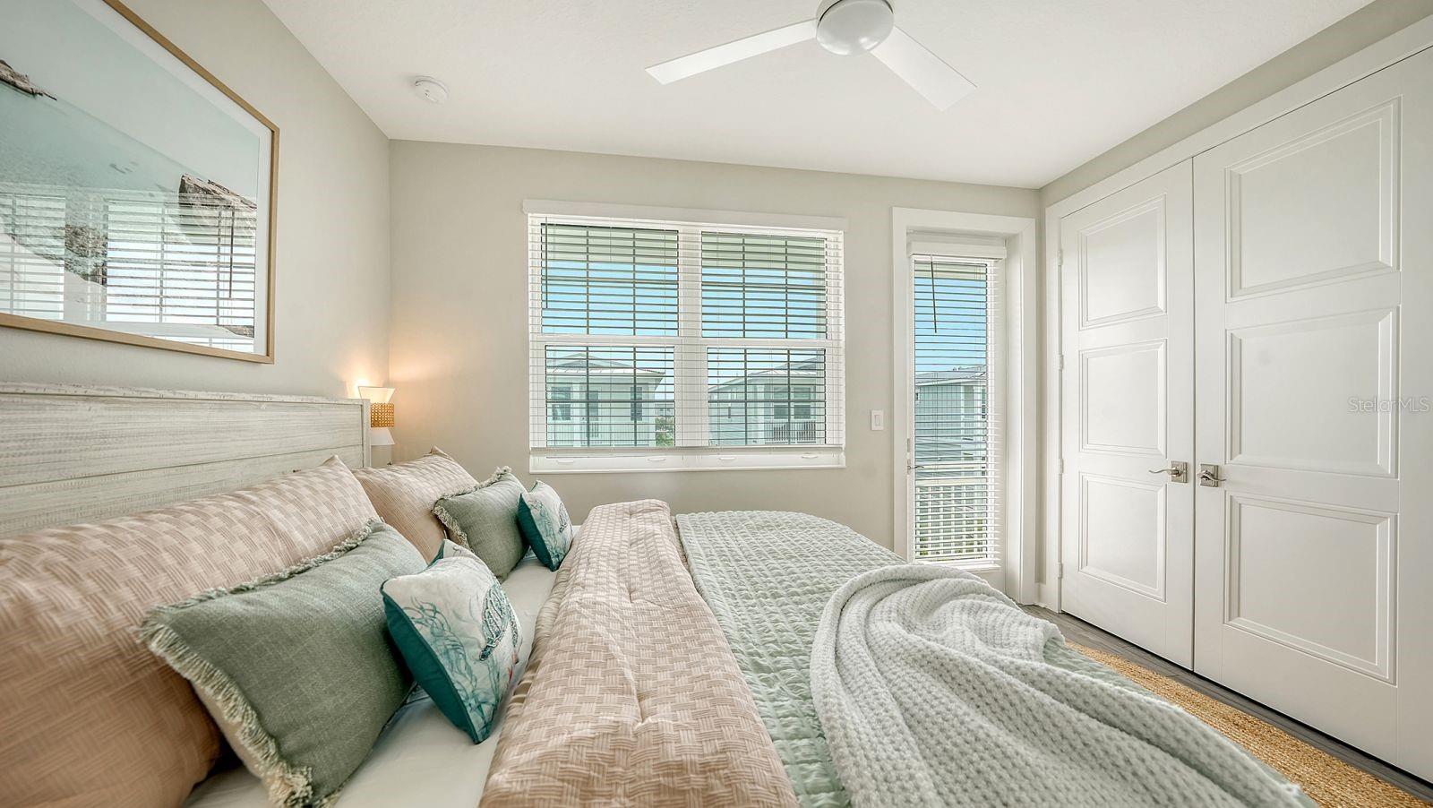 Image 31 of 37 For 12413 Gulf Breeze Terrace