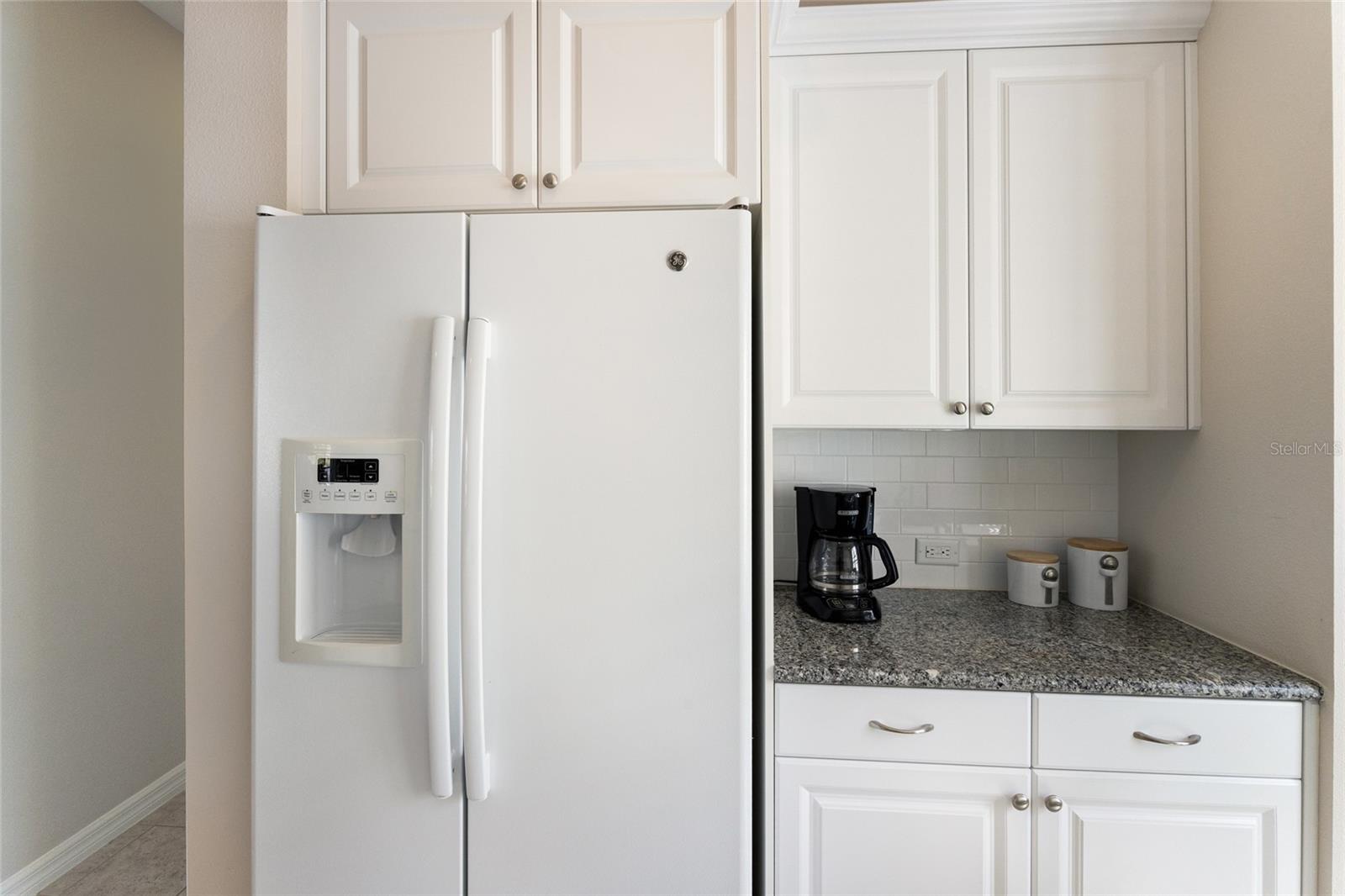 Image 18 of 52 For 4832 Central Park Boulevard