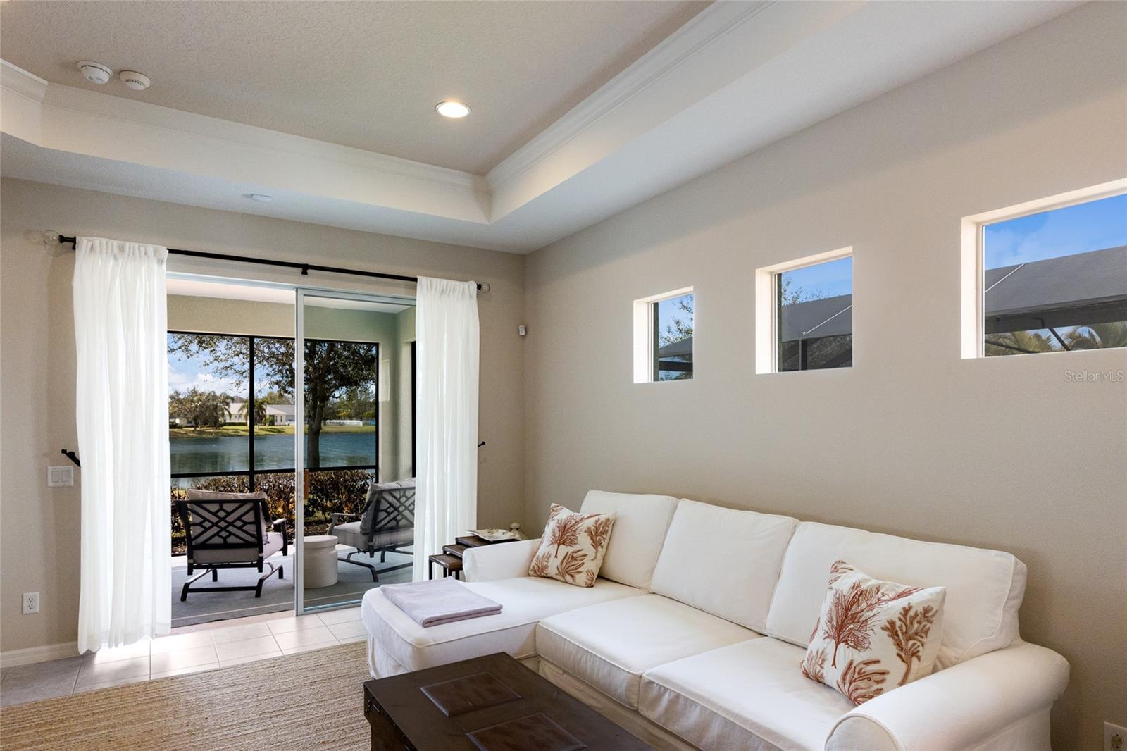 Image 8 of 52 For 4832 Central Park Boulevard