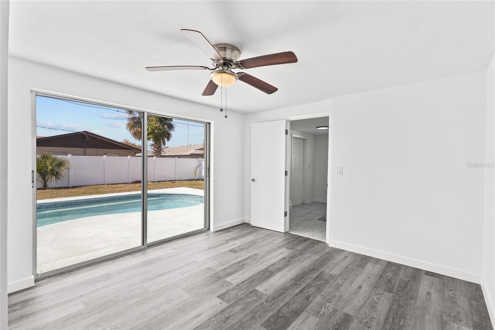 Image 18 of 30 For 4124 60th Street Court W