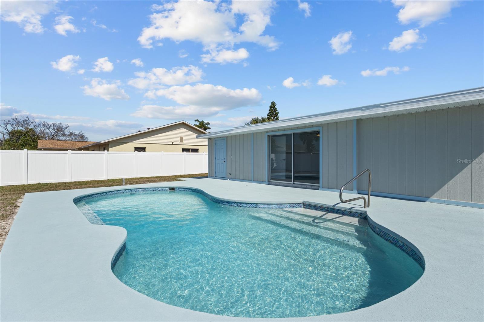 Image 25 of 30 For 4124 60th Street Court W