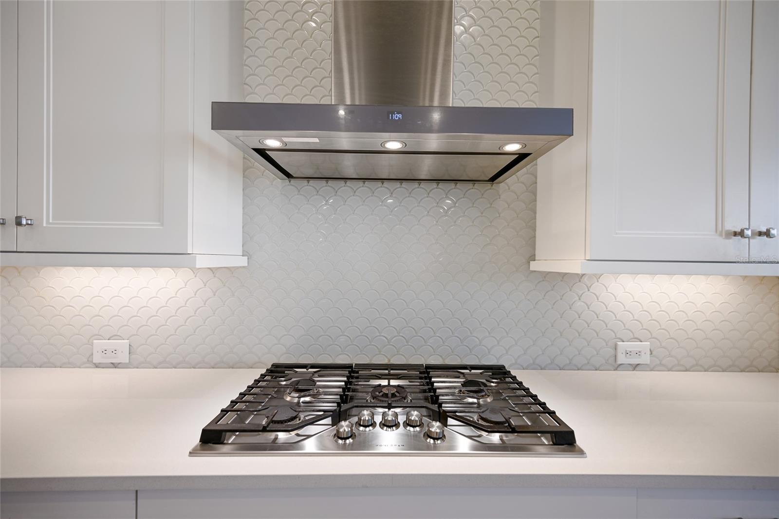 Image 17 of 66 For 7936 Mainsail Lane