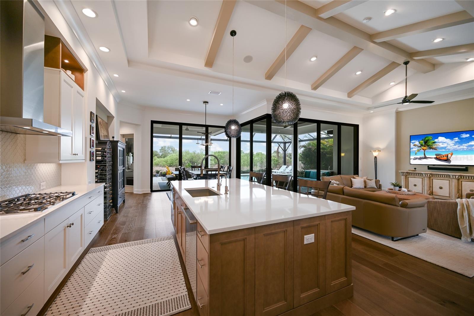 Image 18 of 66 For 7936 Mainsail Lane