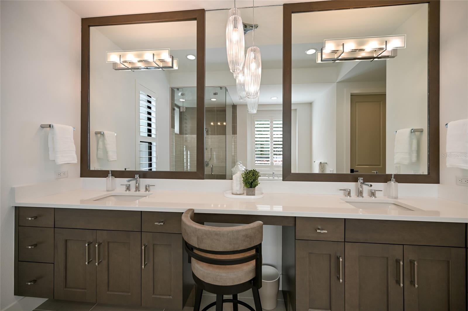 Image 32 of 66 For 7936 Mainsail Lane