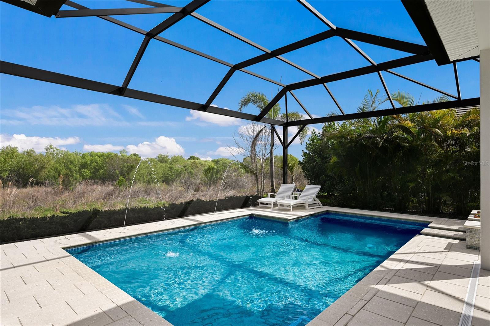 Image 44 of 66 For 7936 Mainsail Lane