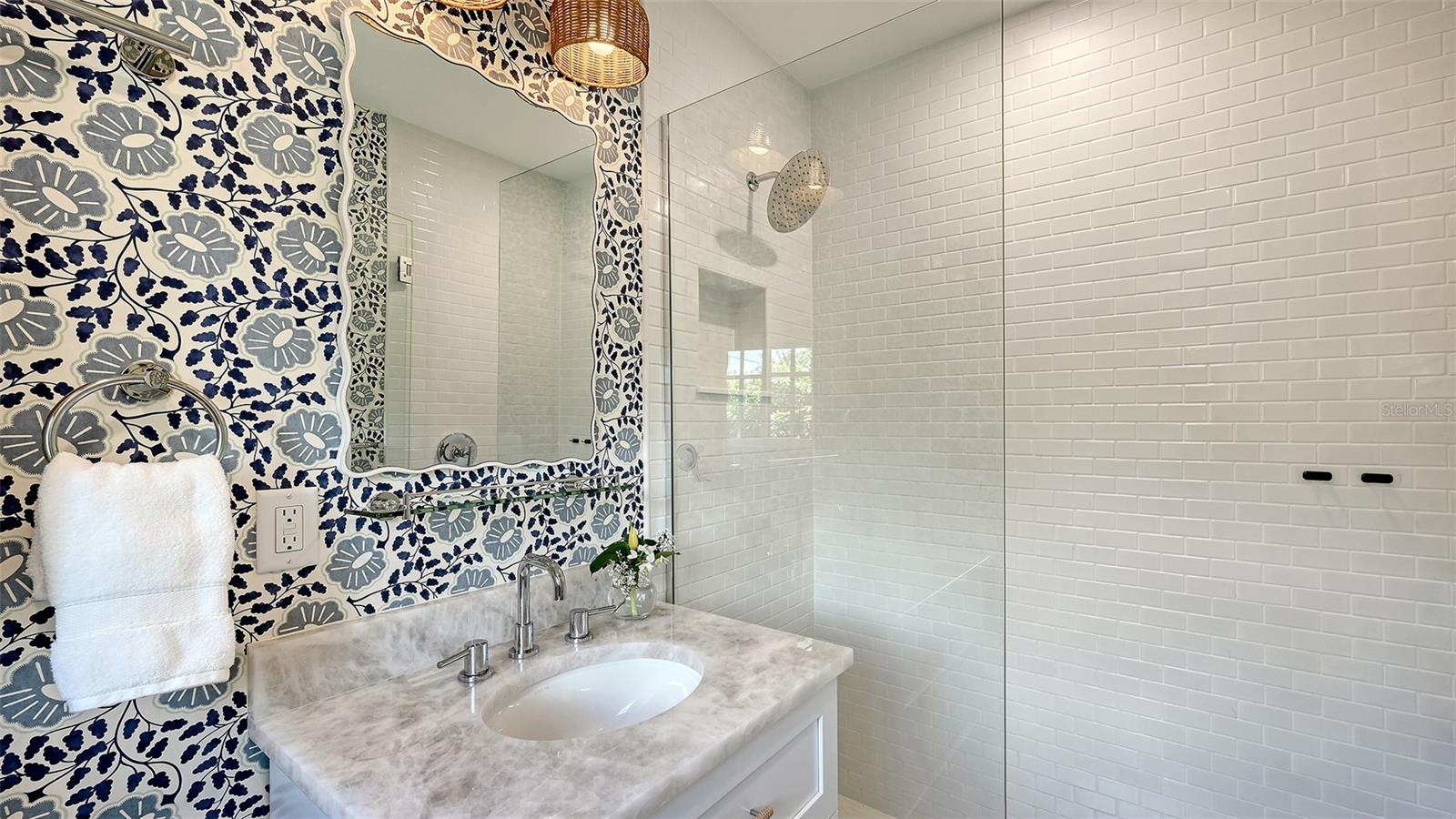 Image 25 of 40 For 1514 Lake Shore Drive