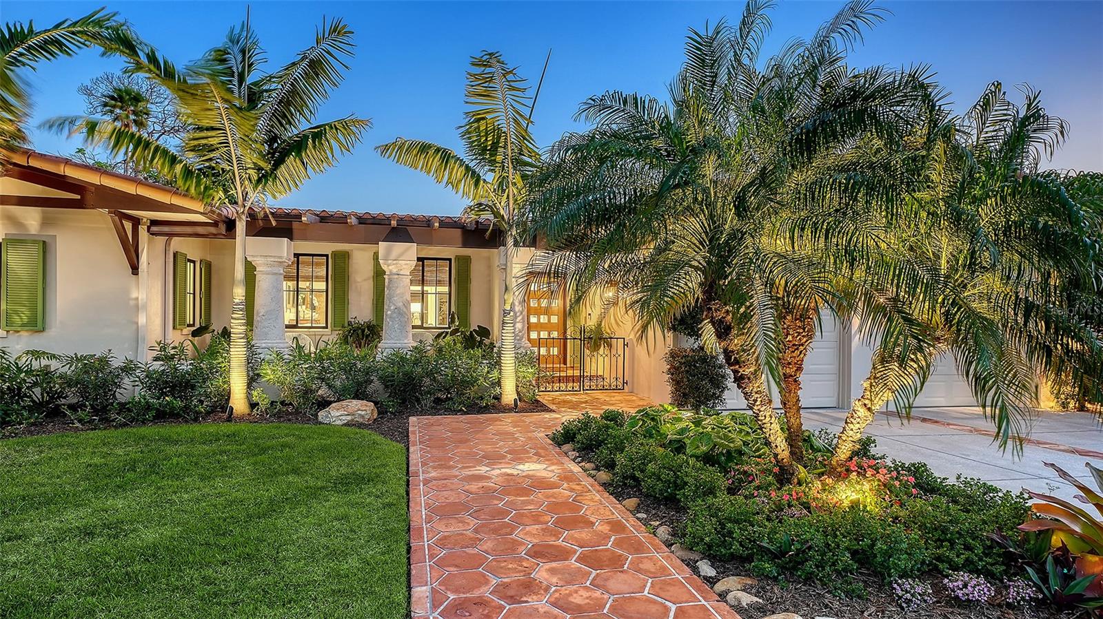 Image 4 of 40 For 1514 Lake Shore Drive