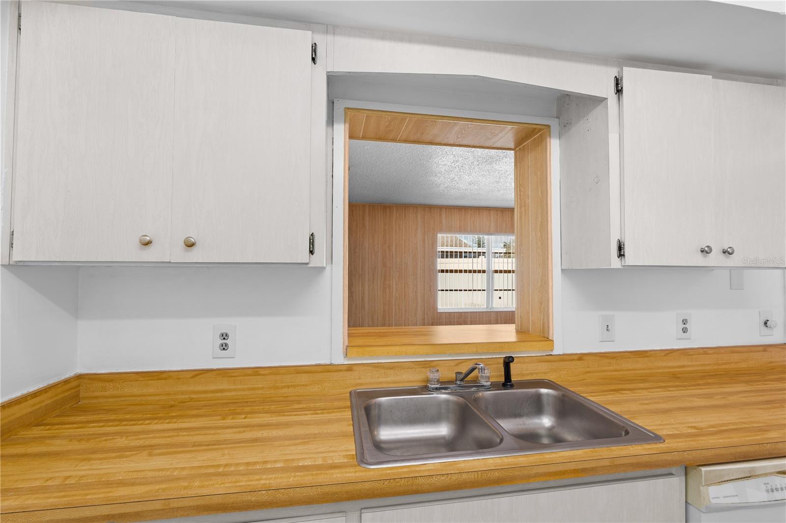 Image 14 of 34 For 2814 20th Avenue Drive W